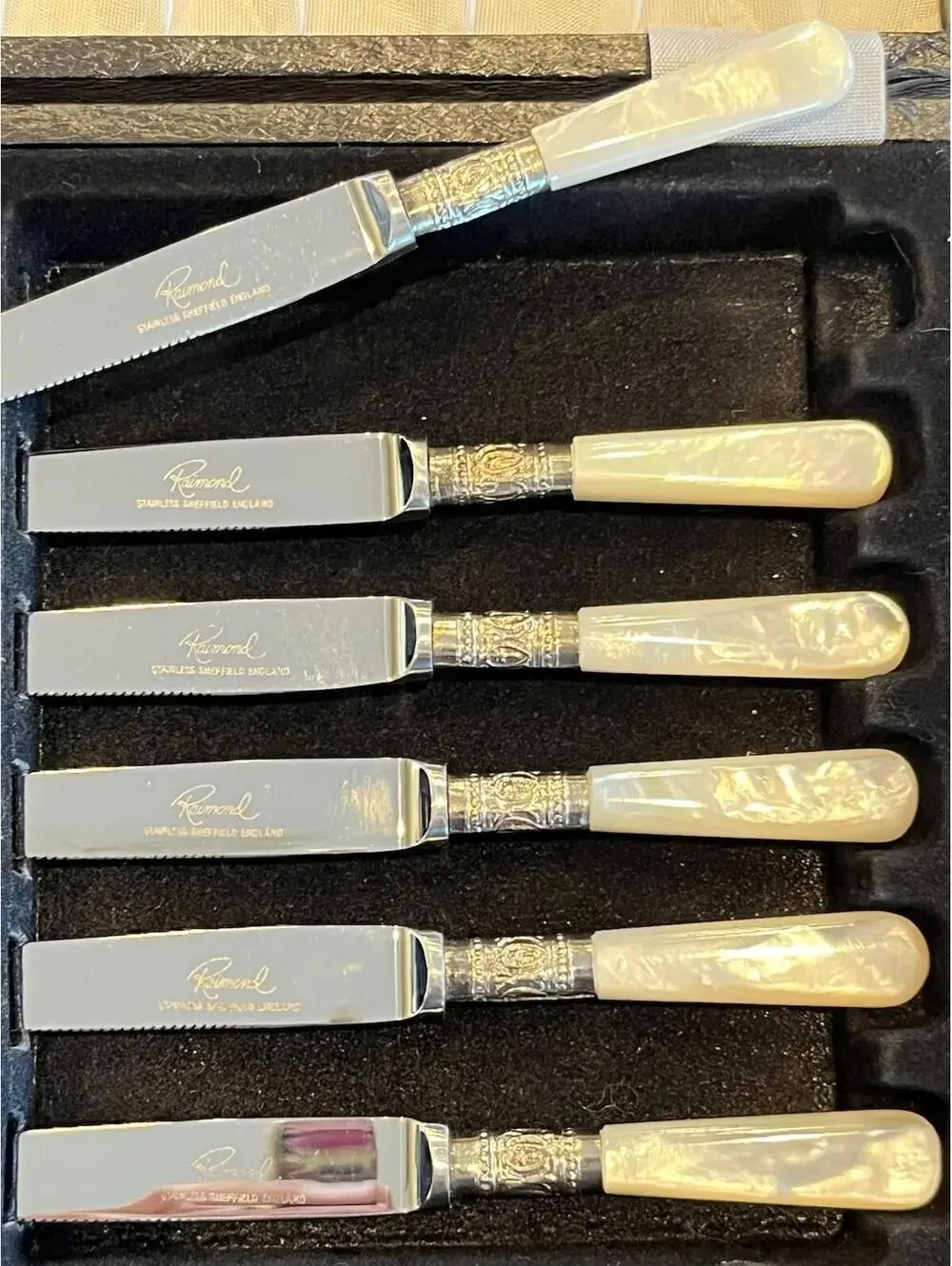 Raimond VTG Sheffield England Stainless Fruit 6 ea Knives Mother of Pearl